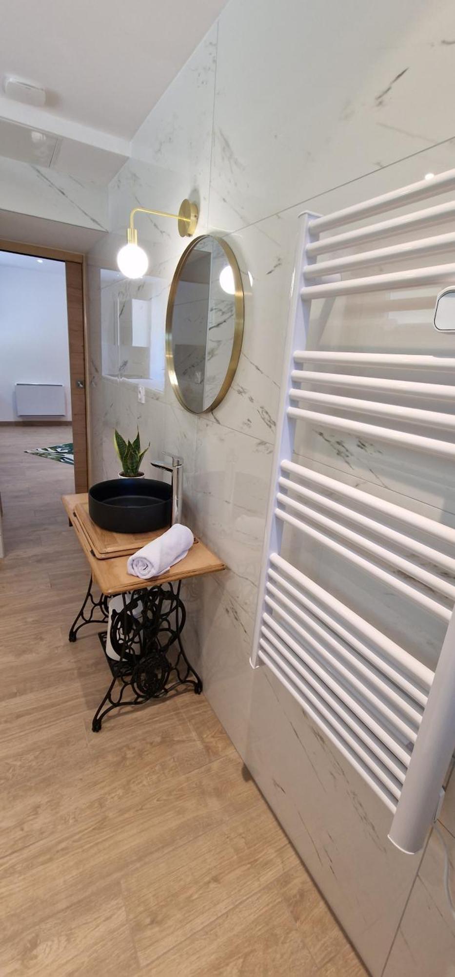 Appartement La Dame - Parking Prive - Proche Ge Alstom à Cravanche Extérieur photo